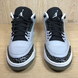Nike AirJordan 3 Retro 136064-004 Wolf Grey size 9